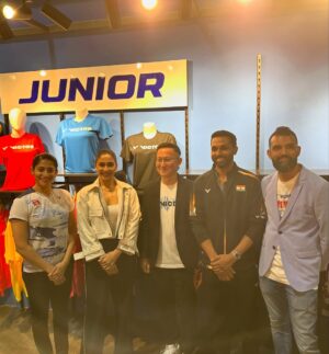 Ashwini Ponnappa Instagram - Proud to be at the Victor Experience Centre opening in Hyderabad—an incredible space for every badminton enthusiast to find the perfect gear and fuel their passion. Hyderabad, let’s keep raising the game!

@victorsport_official 
@victorsport_india

#Victor #readytowin