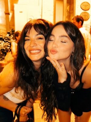 Aslı Bekiroğlu Instagram - 👯