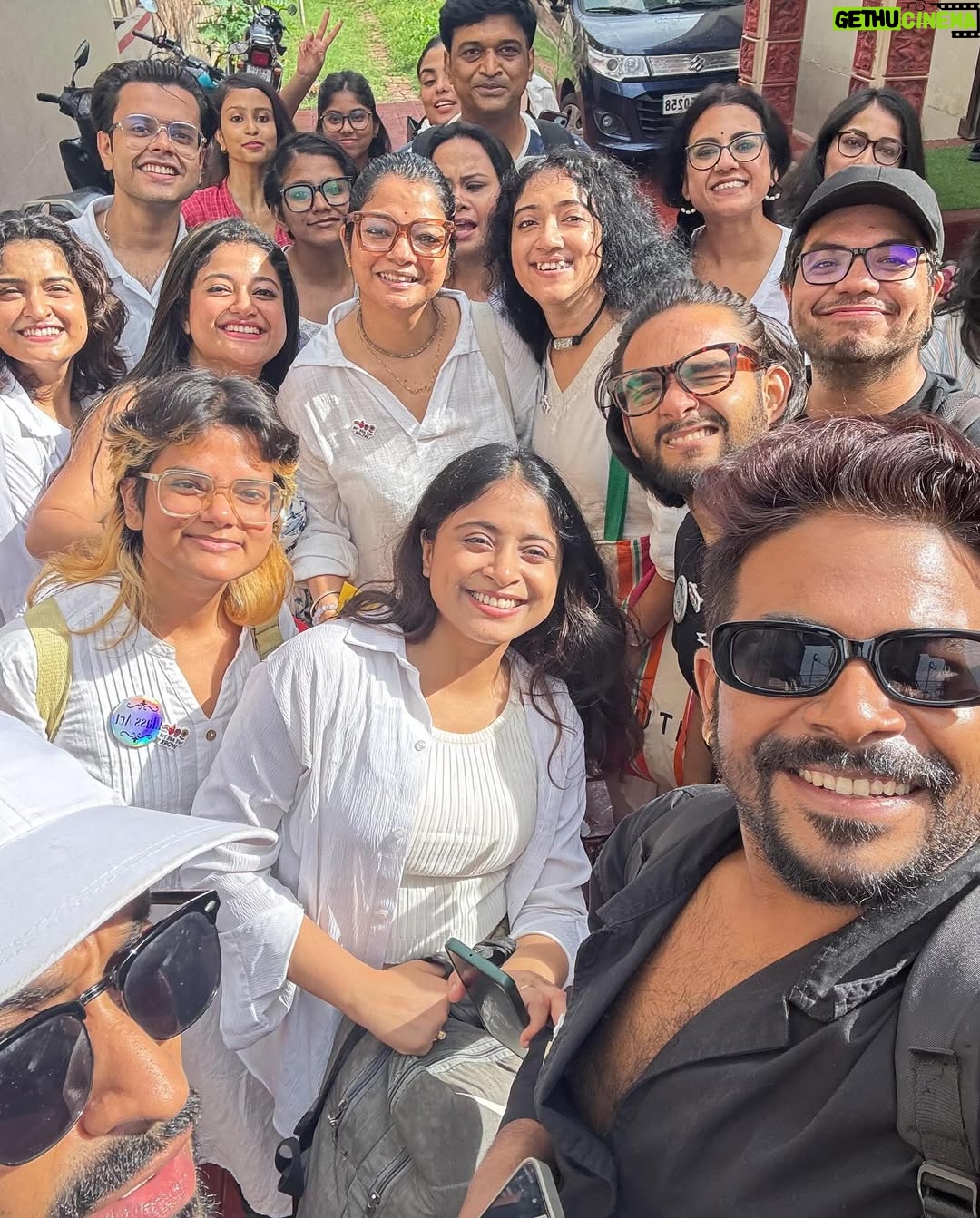 Asmee Ghosh - 9.9K Likes - The voyage has just begun! My heart is warmest as I type this. The most incredible fourteen days of my life just came to an end to inaugurate the most awaited chapter. The chapter where I finally remember who I am. The one that will leave its impression etched forever. Thank you Benny❤️ for finding me through inventory, through compassion, through discipline, through love and for being my mirror. It was because of you that I finally found myself. The rigor won’t be abandoned anymore. We are in this together. Revolving, ever expanding and being completely and utterly UNSTOPPABLE. Grateful to this universe, for always having my back. And Benny I love you❤️ that is all I can say!

#classactcommune #unstoppable #masterclass #scene52 #lovemycraft #newbeginnings