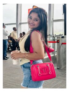 Actress Asmee Ghosh HD Photos and Wallpapers September 2025