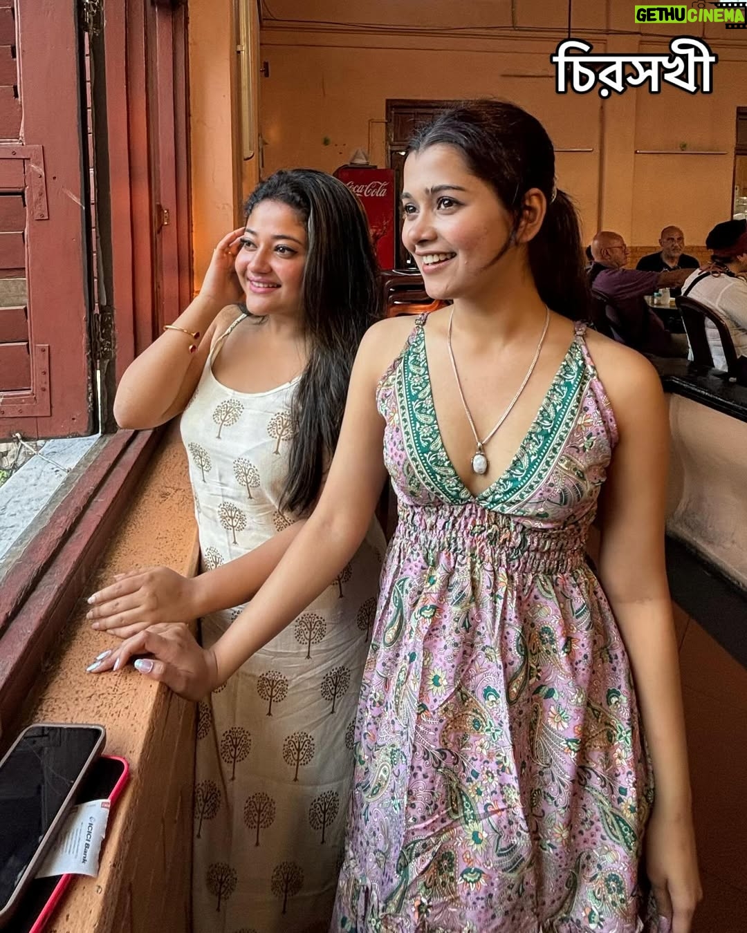 Asmee Ghosh - 61.8K Likes - বাউন্ডুলে 🌸
