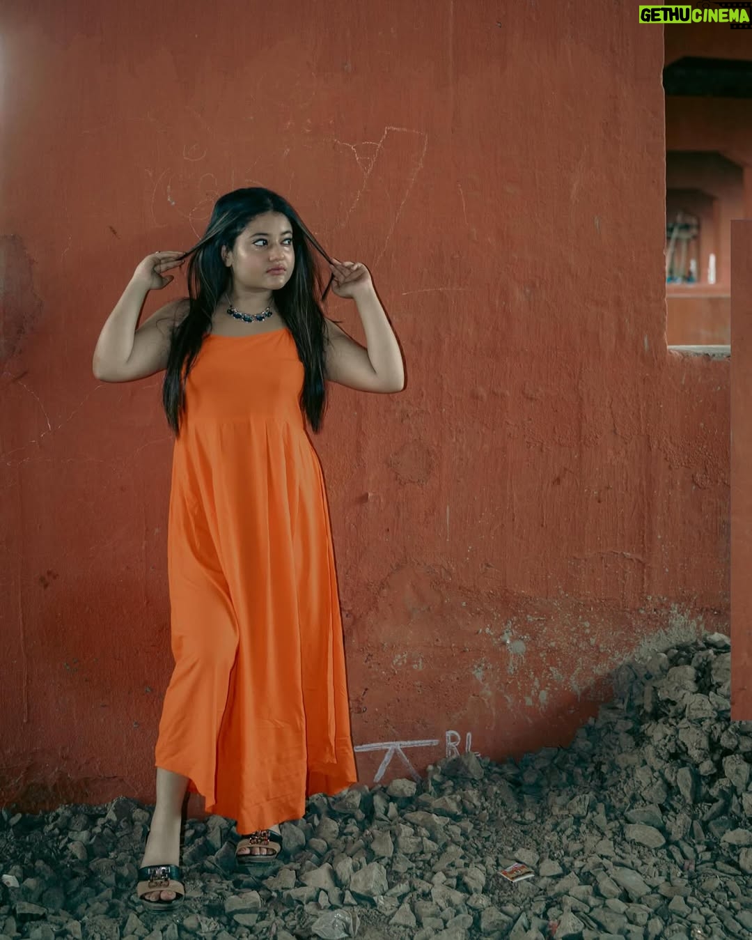 Asmee Ghosh - 12.3K Likes - In a world that never stops moving, I chose to pause to lean into my own rhythm, to stand boldly where stories pass and silence speaks louder than noise. Draped in hues, wrapped in grace, I’m not waiting for a train, a sign, or permission! just owning the tracks I walk and the fire I carry. I don’t blend in with the blur, I break it. While the world rushes past, I stand still, sharp, and unbothered. Against cracked walls and iron rails, I wear my fire loud and my silence louder. This isn’t softness, it’s strength wrapped in calm. I’m not here to be delicate. I’m here to be unforgettable. Watch the train pass. I’ll still be standing. Rooted to the earth. Miles to go before I sleep….

Behind the lens @swaratghosh 🧡