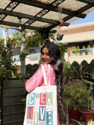 Asmeet Sehra Instagram - Bahaar is feeling like a bahaar👧🏻🩷

Truly grateful to be a part of #PhapheyKuttniyaa 🫶🏼
Never imagined I’d get the opportunity to play Bahaar, it still feels surreal! This is not just a role, it’s a dream come true for me. I’m beyond thankful to @jagdeepsidhu3 sir for believing in me.🤗 Also feel really lucky to have met and stood with Neeru mam, Tania mam and with the entire team.🥹

Thankyou @prabhbainsmusic for always supporting! 

Shukriya twade sareya da v ehna peyar den layi eda hi support te peyar karde raho✨

Bohat sara peyar,
Bahaar🩷