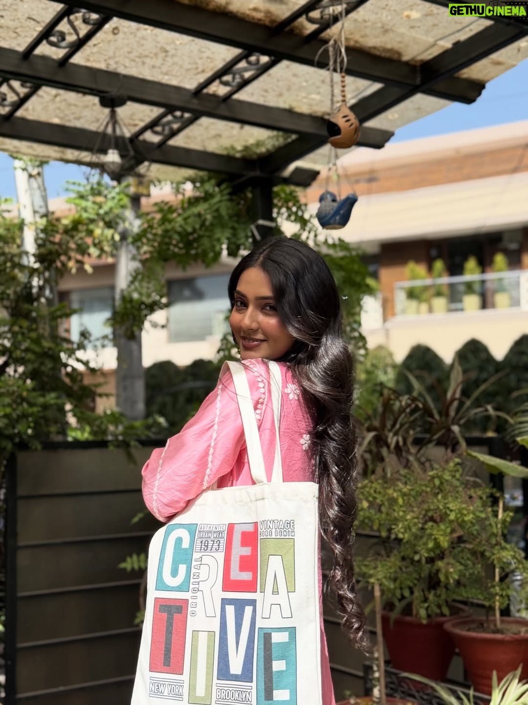 Asmeet Sehra - 1.7K Likes - Bahaar is feeling like a bahaar👧🏻🩷

Truly grateful to be a part of #PhapheyKuttniyaa 🫶🏼
Never imagined I’d get the opportunity to play Bahaar, it still feels surreal! This is not just a role, it’s a dream come true for me. I’m beyond thankful to @jagdeepsidhu3 sir for believing in me.🤗 Also feel really lucky to have met and stood with Neeru mam, Tania mam and with the entire team.🥹

Thankyou @prabhbainsmusic for always supporting! 

Shukriya twade sareya da v ehna peyar den layi eda hi support te peyar karde raho✨

Bohat sara peyar,
Bahaar🩷