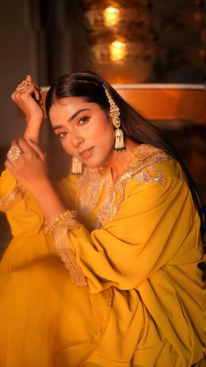 Asmeet Sehra Instagram - š¹ššššššš ššāØ
Wearing @tul_palav
Jewelry @vbhushan.adornments
Shot by @harunstudios
#reels #reelsinstagram #explore #reelsvideo #explore #punjabi #reelkarofeelkaro #reelitfeelit #nfak #nfaklines #punjabisongs