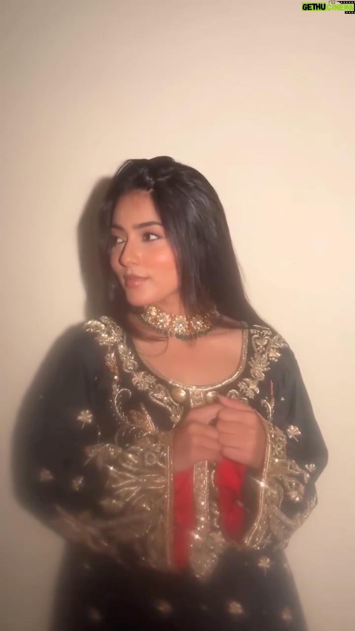 Asmeet Sehra - 4K Likes - Na hor disda👸🏻✨

@silqbyprincesandhu 
@nav.jewellers 
@aestheticvisioner 

#punjabi #reelkarofeelkaro #reels #reelitfeelit #explore #punjabisongs