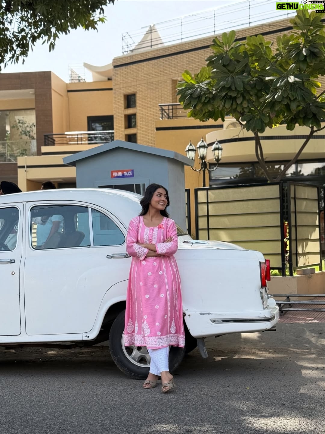 Asmeet Sehra - 1.7K Likes - Bahaar is feeling like a bahaar👧🏻🩷

Truly grateful to be a part of #PhapheyKuttniyaa 🫶🏼
Never imagined I’d get the opportunity to play Bahaar, it still feels surreal! This is not just a role, it’s a dream come true for me. I’m beyond thankful to @jagdeepsidhu3 sir for believing in me.🤗 Also feel really lucky to have met and stood with Neeru mam, Tania mam and with the entire team.🥹

Thankyou @prabhbainsmusic for always supporting! 

Shukriya twade sareya da v ehna peyar den layi eda hi support te peyar karde raho✨

Bohat sara peyar,
Bahaar🩷