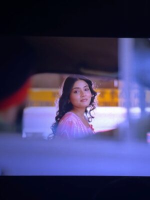 Asmeet Sehra Instagram - Bahaar is feeling like a bahaar👧🏻🩷

Truly grateful to be a part of #PhapheyKuttniyaa 🫶🏼
Never imagined I’d get the opportunity to play Bahaar, it still feels surreal! This is not just a role, it’s a dream come true for me. I’m beyond thankful to @jagdeepsidhu3 sir for believing in me.🤗 Also feel really lucky to have met and stood with Neeru mam, Tania mam and with the entire team.🥹

Thankyou @prabhbainsmusic for always supporting! 

Shukriya twade sareya da v ehna peyar den layi eda hi support te peyar karde raho✨

Bohat sara peyar,
Bahaar🩷