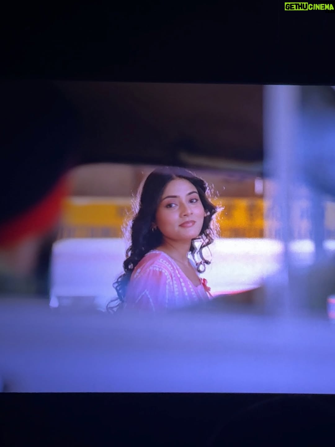Asmeet Sehra - 1.7K Likes - Bahaar is feeling like a bahaar👧🏻🩷

Truly grateful to be a part of #PhapheyKuttniyaa 🫶🏼
Never imagined I’d get the opportunity to play Bahaar, it still feels surreal! This is not just a role, it’s a dream come true for me. I’m beyond thankful to @jagdeepsidhu3 sir for believing in me.🤗 Also feel really lucky to have met and stood with Neeru mam, Tania mam and with the entire team.🥹

Thankyou @prabhbainsmusic for always supporting! 

Shukriya twade sareya da v ehna peyar den layi eda hi support te peyar karde raho✨

Bohat sara peyar,
Bahaar🩷