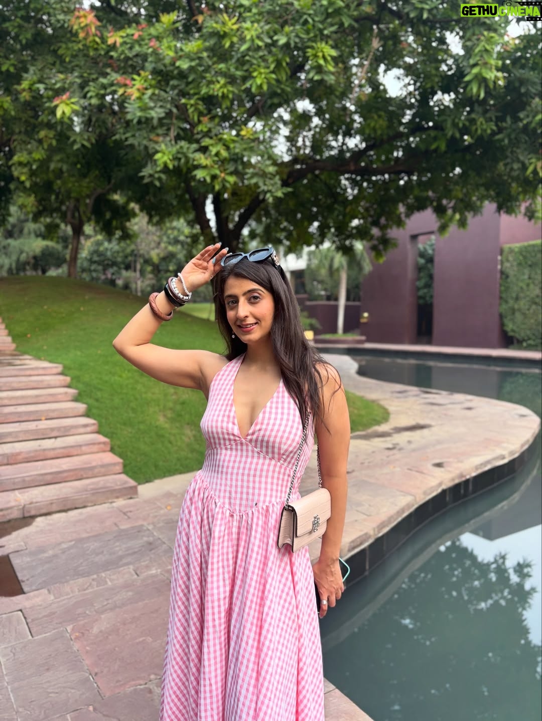 Asmita Arora - 3 Likes - August really peaked on this day 📸