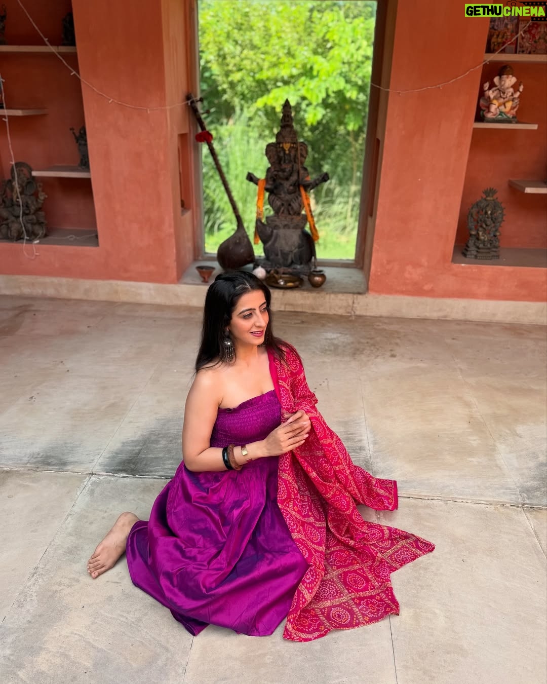 Asmita Arora - 1.7K Likes - Unplugged with the fam, recharged the soul.
Tree Of Life Resort & Spa, Jaipur really understood the assignment.

@treeofliferesortsandhotels 
.
#staycation #jaipur