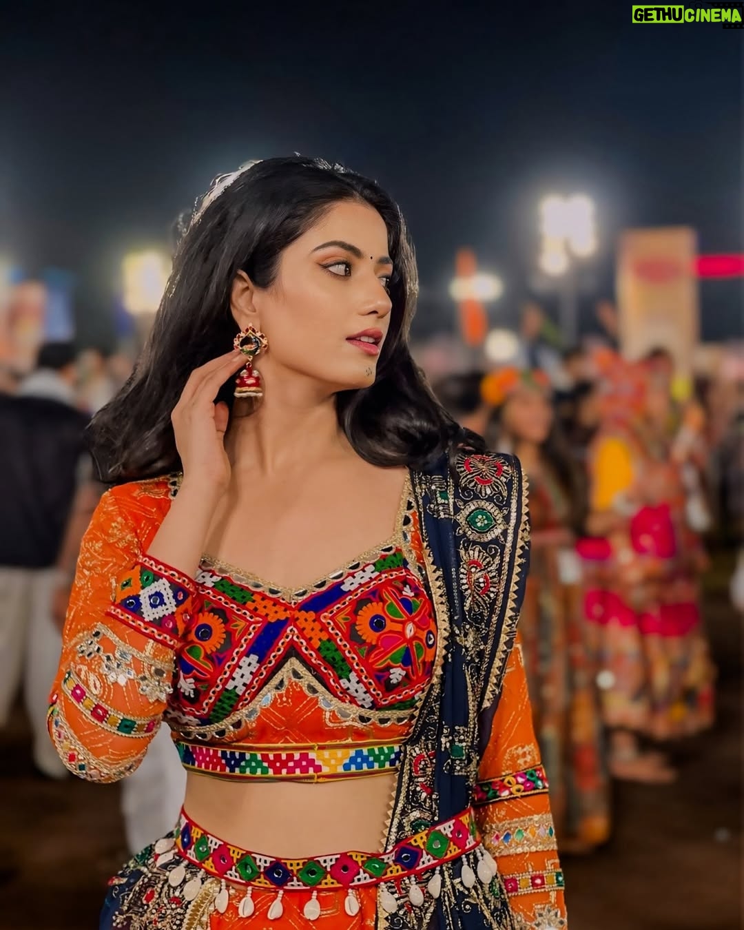 Astha Khandelwal - 54.3K Likes - With jhumkas that sing, hair that flows, and a Chaniya Choli that shines, I dance through the night. 🌙💫 
#GarbaQueen #twirlsoftradition 

#chaniyacholi #navratri #lehengacholi #lehenga #ghaghracholi #ethnicwear #garba #navratrichaniyacholi #designerlehenga #choli #indianwear #navratrispecial #kurtis #lengha #navratricollection #lehengas #designerblouse #indianfashion #indowestern #ghaghra #saree #lehengagoals #traditional #lehengablouse #bridesmaid #desifashion #lehnga
