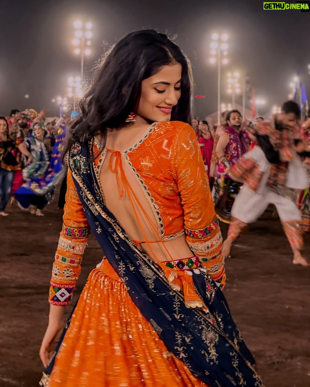 Astha Khandelwal - 36.5K Likes - Wrapped in colors, I move with the breeze,
Every spin a promise, every twirl a tease. 🌸
Garba flows through me, like a river of grace,
In the dance of the night, I’ve found my place. 💃  #DanceOfLight

 #navratricollection #bhfyp #k #gujjugirl #dodhiya #durgapuja #indian #dodhiyalover #festival #jigneshkaviraj #garbagroup #durga #navratrifestival #navratrichaniyacholi #geetabenrabari #instagood #like #kajalmaheriya #vadodara #gujrat #amdavadi #gujjurocks #gaman #dandiyaraas #happynavratri #jaimatadi #king #gujjumemes #gujjuboy
