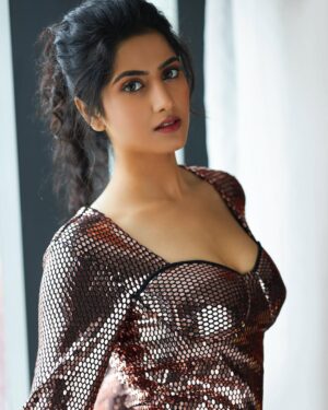 Astha Khandelwal Instagram - Intensity on fleek🍁
📸 : @sharatchandraphotography 
@labelarunagoud 
 

#photoshoot #portrait #portraitphotography #photography #photoshootmumbai #portfolioshoot #southindianactress #teluguactress #tamilactress #telugucinena #tamilcinena #southindiancinema #indianactress #indiancinema #indianactress