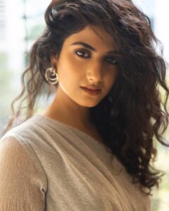 Actress Astha Khandelwal HD Photos and Wallpapers December 2024