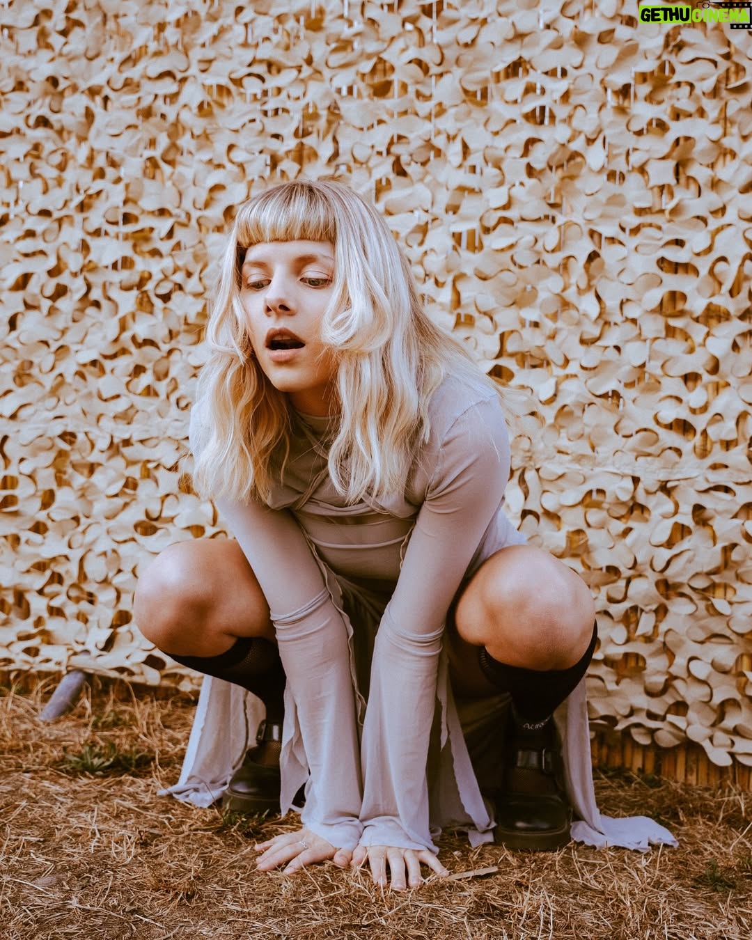 Aurora Aksnes - 240.8K Likes - Je vous aime tous🪐
Thank you @rockenseine 
You have made a wonderful mark on my heart. 
This was the last European show in a long while. And i could not have asked for better company 🪐✨💫
Thank you dear @kimmika for these pictures, it was wonderful seeing you again x