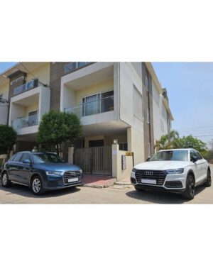 Avantika Khatri Instagram - LATEPOST !! One more AUDI in the hood… at this point, the valet needs a roster ! 😉 On a serious note - Feeling incredibly proud of what we’ve achieved together! Big wins, Bigger wheels - Proud of the hustle and Super-Super Proud of Us ! ❤️🧿
.
#KudiAK #AK #fulfilling #our #dreams #onemore #AUDI #AudiQ5 #in #the #hood #love #cars #lovedriving #loveus #hustle #believe #achieve #inspire #avantika #khattri #filmmaker #india #producer #actress #filmdirector #celebrity #avantikakhattrilatestpics #milind #avantikakhattri @directors_visions @avantikakhattri