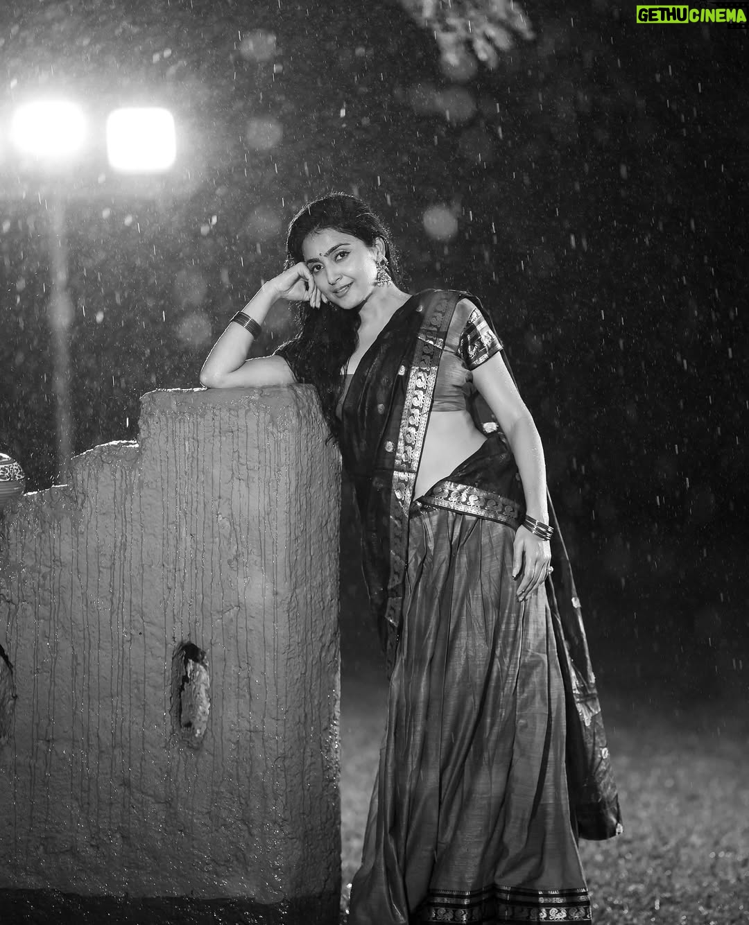 Avantika Mishra - 32.6K Likes - Telugu ammayi this festive season! 💛✨

#HappyGaneshChaturthi 

Shot by @absolutelyrahul 
Styled by @vinnu_baby9 
Jewellery by @visista_goldanddiamonds
Location @thefotogarage