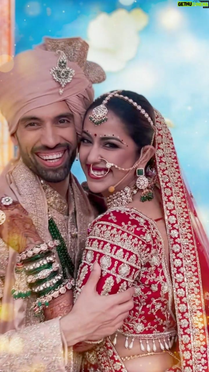 Avika Gor - 227.7K Likes - Mera Piya Ghar Aaya! Quite literally. 😍💃

Dekhiye hamari shaadi aaj raat 9 baje sirf @colorstv  par!