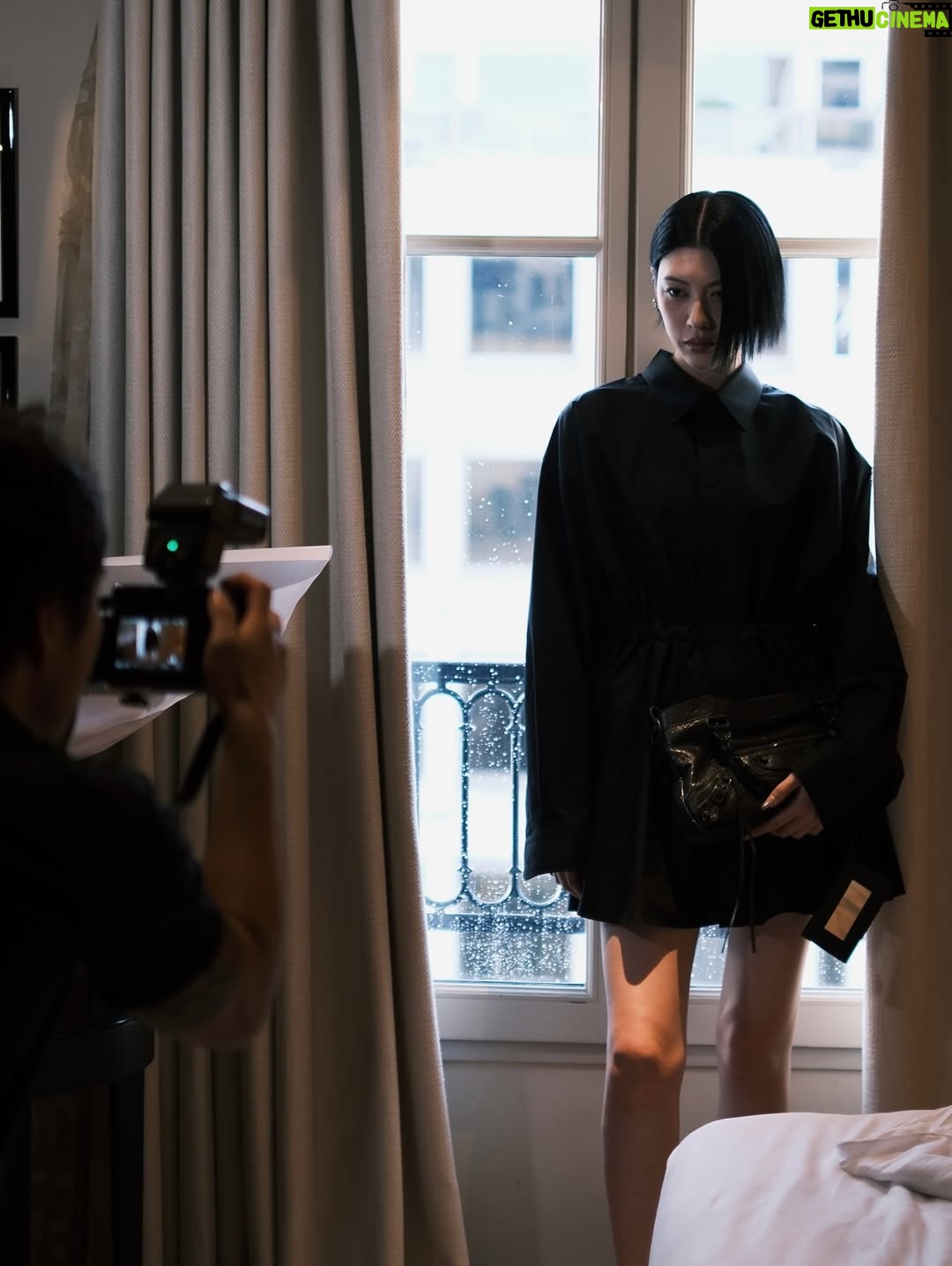 Ayaka Miyoshi - 140.3K Likes - -BALENCIAGA-

"The heartbeat is the rhythm we share.”
 
Yesss!!! It was a very amazing and beautiful show 🎞️
Thank you for inviting me:)

@balenciaga 
@pppiccioli