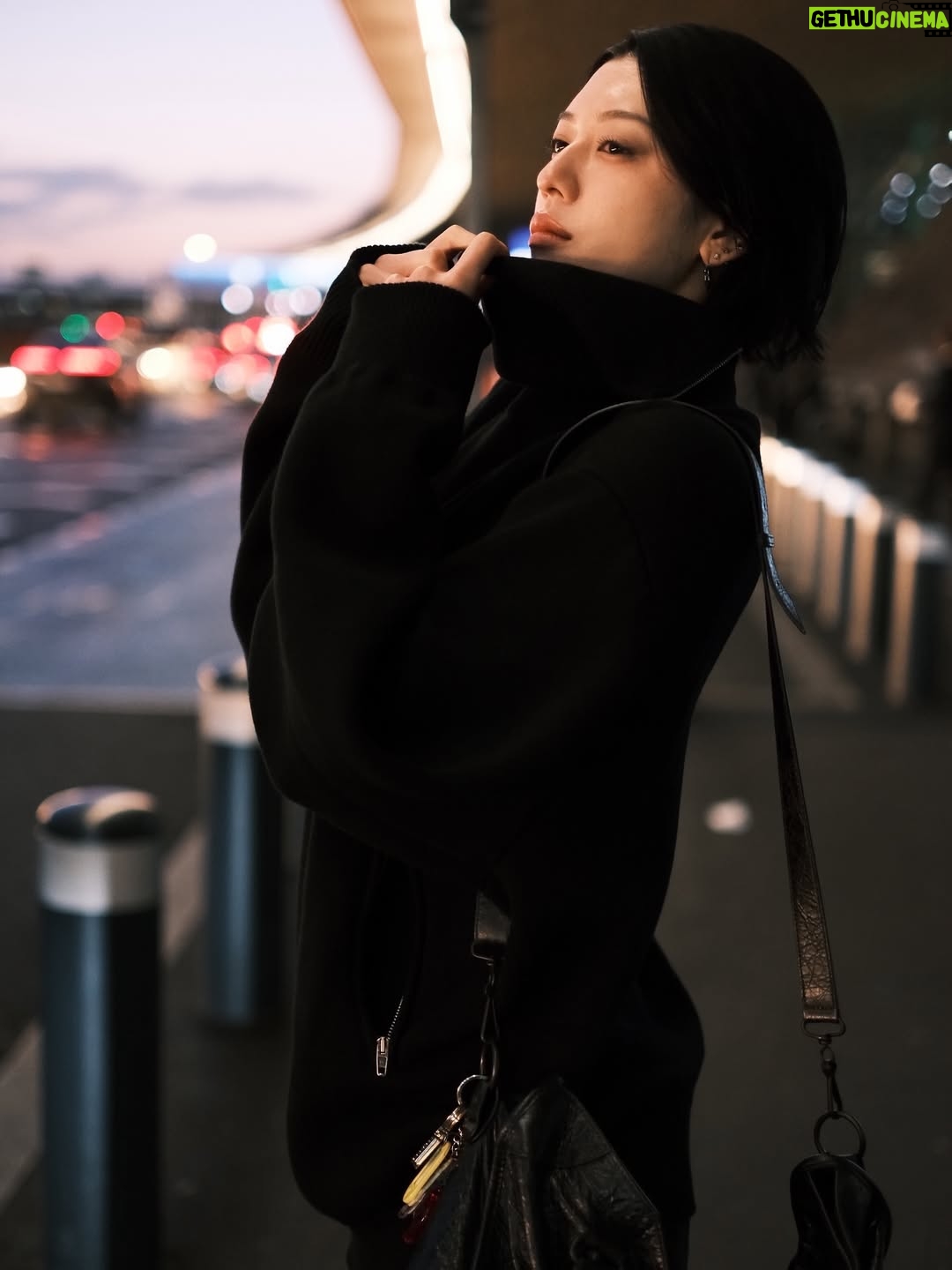 Ayaka Miyoshi - 171K Likes - -BALENCIAGA-

Paaaariiisssss🐦‍⬛🍂

@balenciaga 
@pppiccioli 
#balenciagasummer26