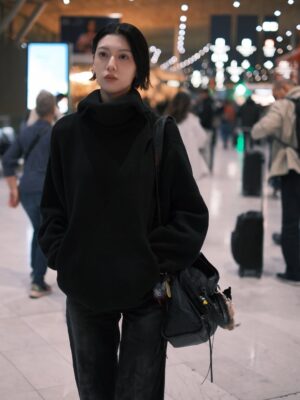 Ayaka Miyoshi Instagram - -BALENCIAGA-

Paaaariiisssss🐦‍⬛🍂

@balenciaga 
@pppiccioli 
#balenciagasummer26