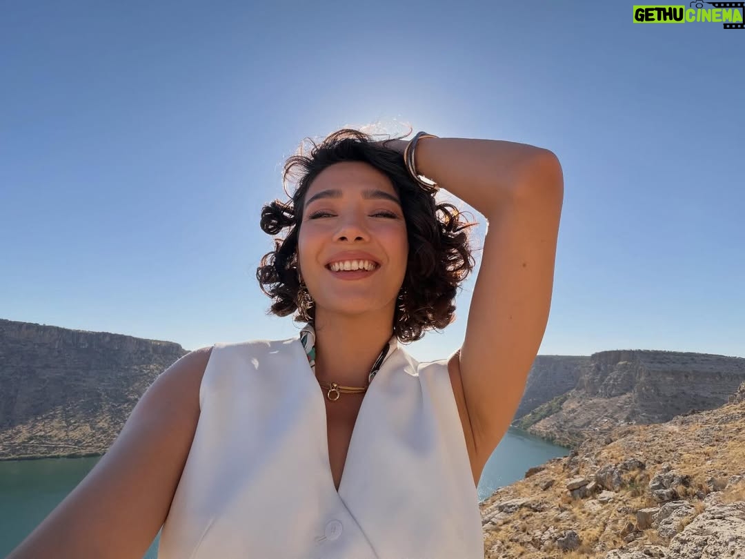 Aybüke Pusat - 173.9K Likes - Bu coğrafyanın filtreye ihtiyacı yok 🌾 Tabi Biruş’un da 🦭💌🧿