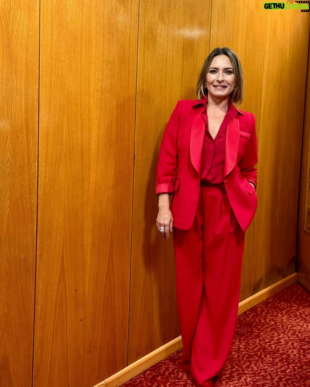 Ayça Bingöl - 28.3K Likes - HALDUN DORMEN 70. Sanat yılı…🧿
Muhteşem bir gece geçirdik, emeği geçen herkese binlerce teşekkür.  Dormen ailesinin bir üyesi olduğum için onur ve gurur duyuyorum.Çok şanslıyım 🧿