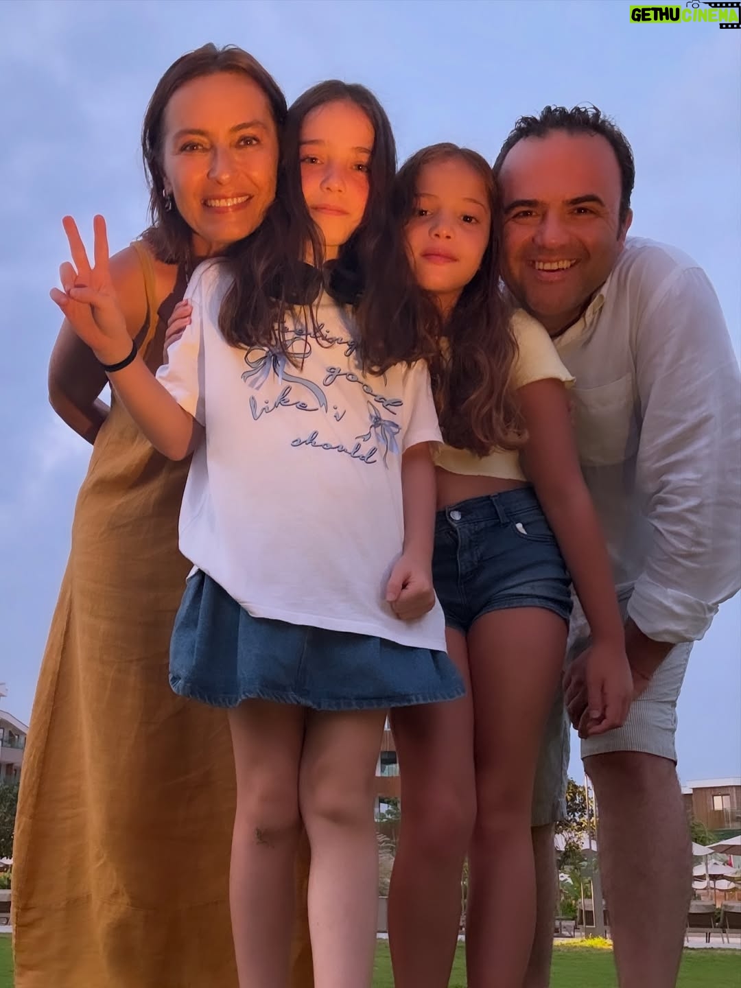 Ayça Bingöl - 23.3K Likes - Yaz  anılarımıza yenilerini ekledik 🧿

@libertysigna 

#reklam #davet
