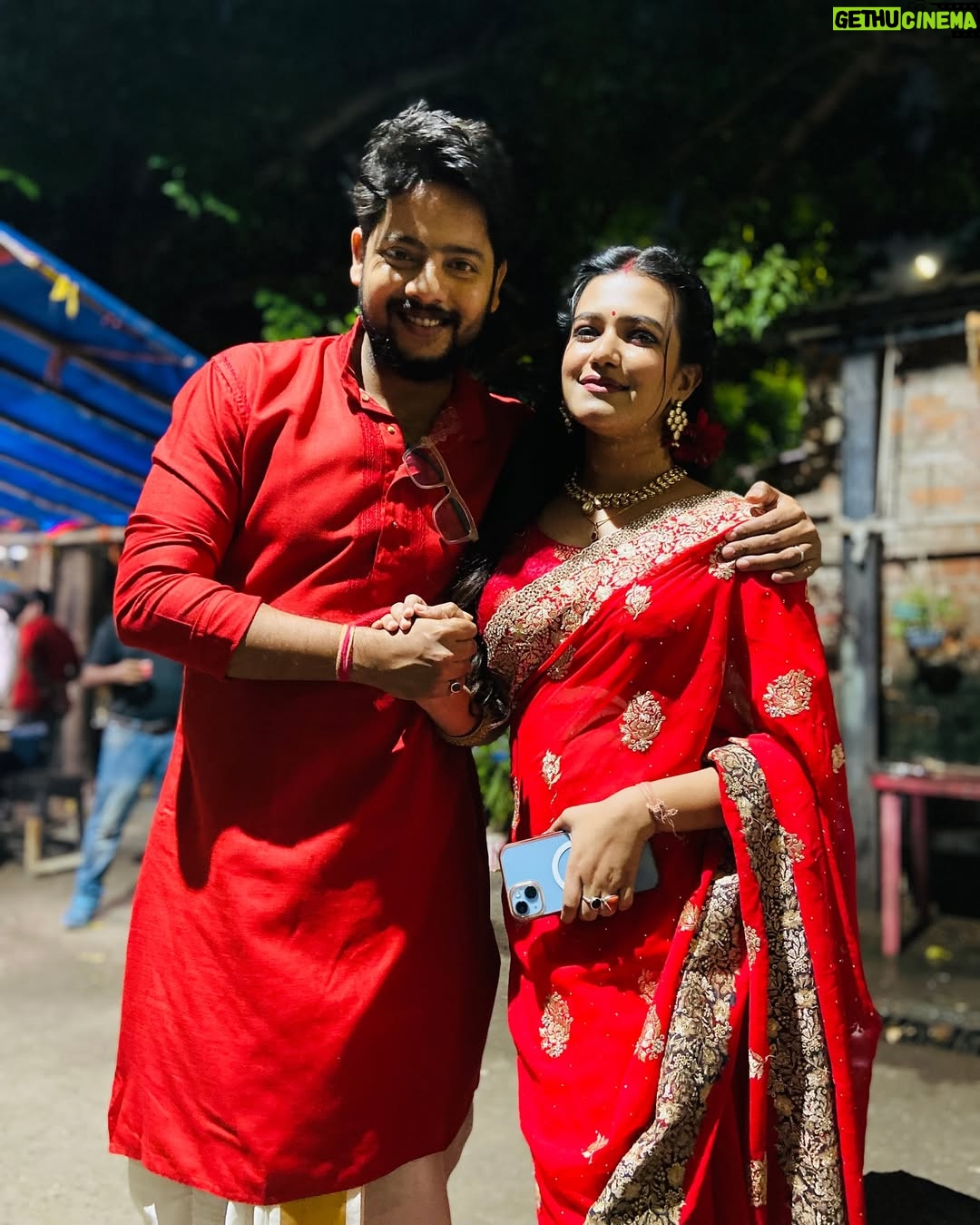 Ayendri Lavnia Roy - 7.1K Likes - A heartfelt note to Ishita…❤️
I lived in you Mrs. ISHITA ROY CHOWDHURY for long two plus years. 
You were never bad, you were bad because you believed and loved someone who ultimately ditched you for his own good 😁 (reality check to many) 
You couldn’t be happy in your married life because you were too ambitious to live with a man with lesser ambitions. I get it. 😄
Ishita has a part of my existence, routine and even my ups and downs. Adios Ishita! I hope you come out of the jail someday and start a new life without any Rudra or Tamal and achieve your dreams this time.( Just an actor’s imagination😃) 
Thank you @zeebanglaofficial , Rakhi di, Souvik da, Srijit da,Krishanu da, Saheli di and full team of Phulki to make Ishita such a widely acceptable character. 
Bhebechilam eta winning speech e bolbo but sujog ta Ishita r jonno asheni 👆🏻😄 
…
Till then KEEP WATCHING GEETA LLB at 6:30PM ONLY ON STAR JALSHA ❤️❤️