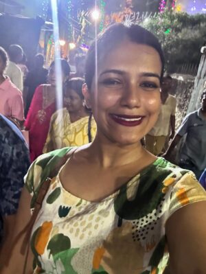 Ayendri Lavnia Roy Instagram - Panchami it was ❤️💋