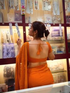 Actress Ayesha Khan HD Photos and Wallpapers October 2025