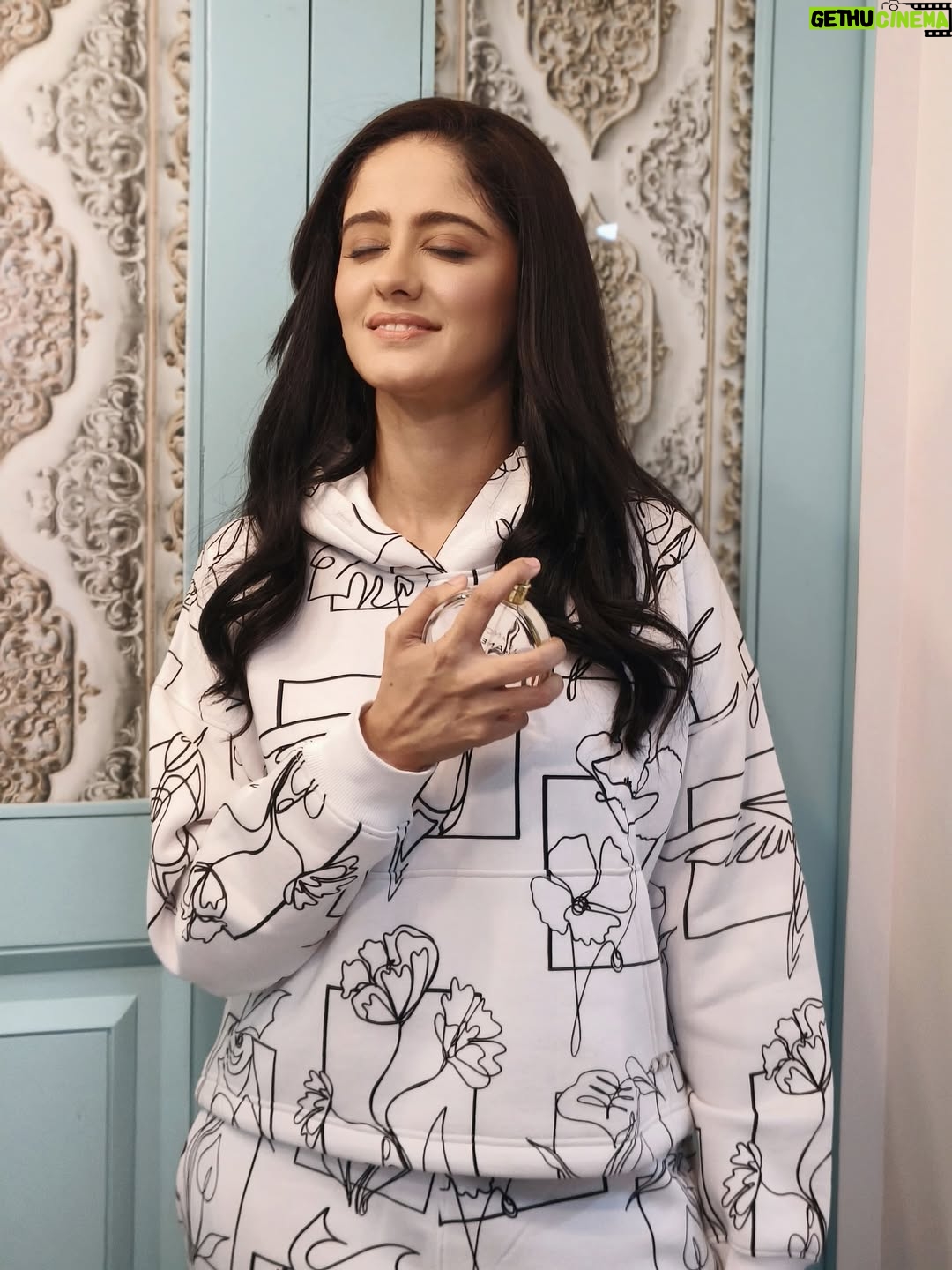 Ayesha Singh - 259.7K Likes - @zushii.co ♥️♥️