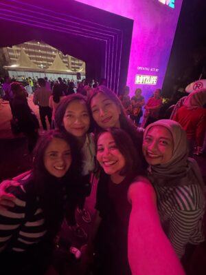Ayushita Instagram - One of the happiest day of mine, celebrating MIMI 🤩
thank you for the sweet surprise my sugar sweet 🥲🥹🤍

*abaikan suara2ku yang over excited ini 🤣 super grateful 🧚‍♀️✨