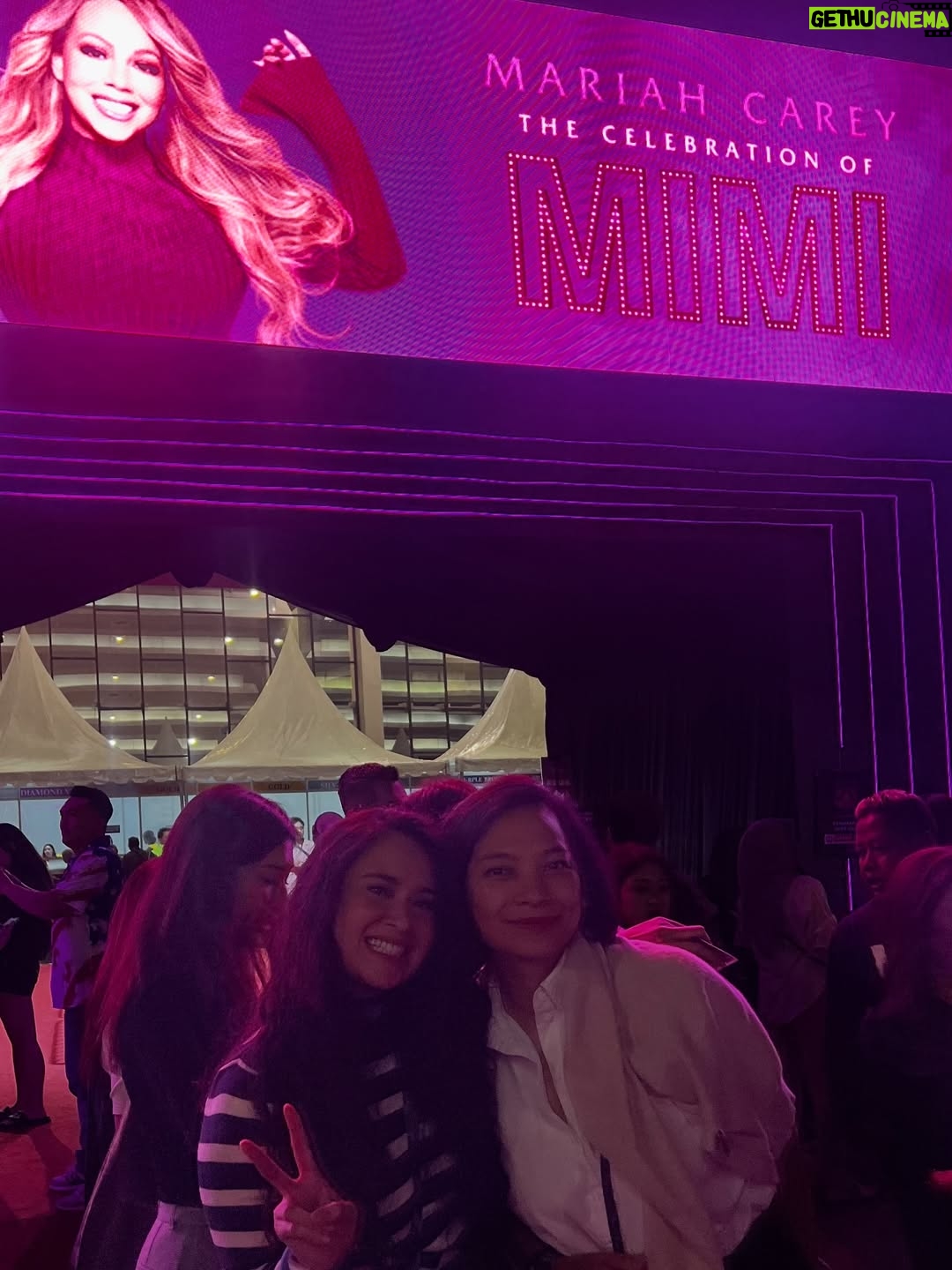 Ayushita - 1.7K Likes - One of the happiest day of mine, celebrating MIMI 🤩
thank you for the sweet surprise my sugar sweet 🥲🥹🤍

*abaikan suara2ku yang over excited ini 🤣 super grateful 🧚‍♀️✨
