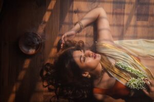 Azmeri Haque Badhon Instagram - 'Saree & Other Senses' 

Remember this series? Yes, we are back! ✨
And with who better than @badhon__hq to re-ignite this? 🪔
 
Concept, shoot & direction by Zeyran Juhie
Assisted by the OG @createwith_scorpiolady
Hair and make up by M.K. Hussen
Art direction & set : @createwith_scorpiolady
Jewelry partner @gluedtogether.handcrafted.art
DM TO BOOK FOR YOUR PERSONAL PHOTOSHOOT.

© Zeyran Juhie 2025

@photovogue