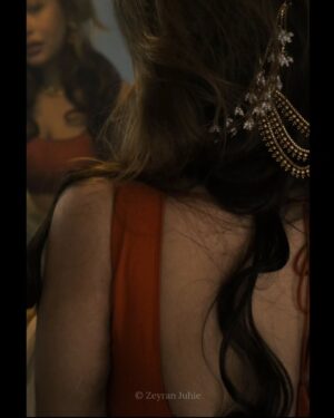 Azmeri Haque Badhon Instagram - 'Saree & Other Senses' 

Remember this series? Yes, we are back! ✨
And with who better than @badhon__hq to re-ignite this? That too on her BIRTHDAY!!! 🪔
 
Concept, shoot & direction by Zeyran Juhie
Assisted by the OG @createwith_scorpiolady
Hair and make up by M.K. Hussen
Art & Set by @createwith_scorpiolady
Jewelry partner @gluedtogether.handcrafted.art

DM TO BOOK FOR YOUR PERSONAL PHOTOSHOOT.

© Zeyran Juhie 2025