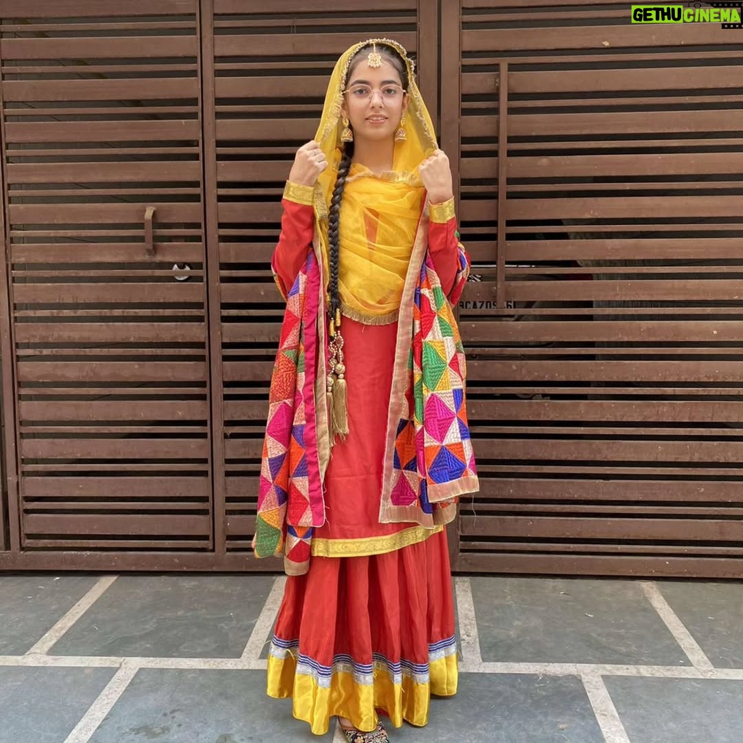 Bani Kaur - 3.2K Likes - Happiest 17th birthday mere chhoti jhi gudiya🥹😍🥳 I feel so proud to have a beautiful, innocent, decent, intelligent, religious, strong, comedian and supportive daughter😍💪🏻🧿❤️ waheguru ji chardikala bakshan Teri jholi khushiyaan naal bhar den😭🙏🏻🧿 stay healthy and happy always 💖 mumma & papa will always be there for you 🔥💪🏻 live your life like a sherni💪🏻😎🧿 baba ji tainu gursikhi naal edaan hi Jodi rakhan 😇🙏🏻🧿 I love you soooo much bani puttar ❤️❤️🧿🙏🏻 HAPPY BIRTHDAY MERI JAAN 🥳🥳🎂🎂🎈🎈