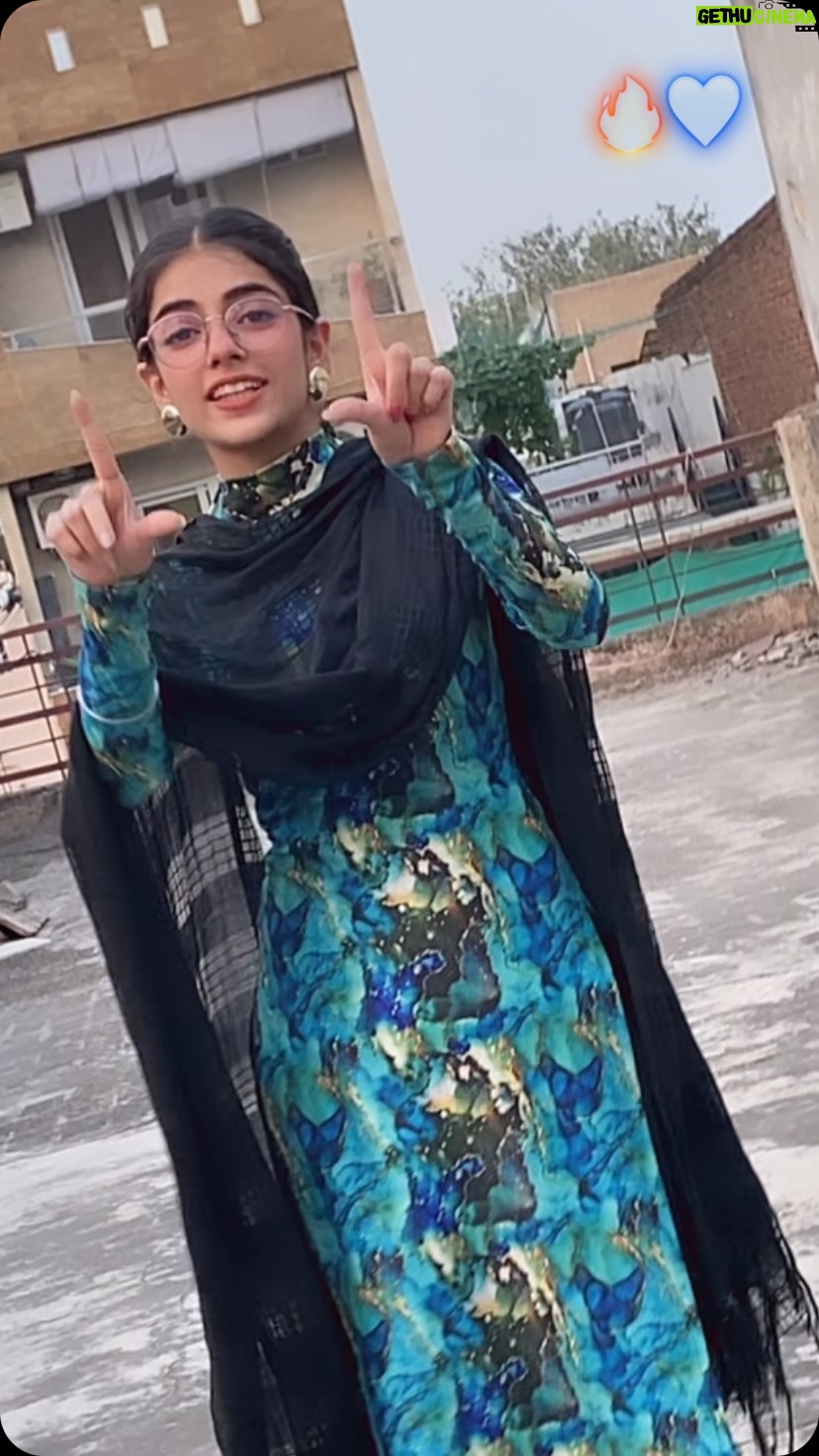 Bani Kaur - 1.2K Likes - Smell 🫠

dharmbirbhullarofficial
@official_pirthi_dhaliwal
@pirthi_dhaliwal_records
@cruise.network 

#like #explore #music #punjabisong #viral #reach #organic #algocode #popular #music #cruisenetwork #pirthidhaliwalrecords #pirthidhaliwal #fyp #instagood #reelitfeelit #dharmbirbhullar