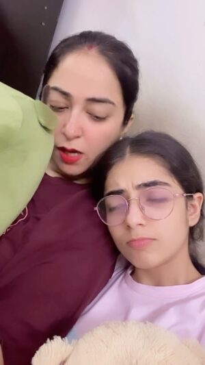 Bani Kaur Instagram - Kuchh bhi bol jati hu 🥺😟