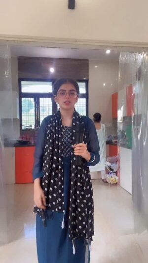 Bani Kaur Instagram - Gana hi te gaa rhi si🥴😭
#trending #dehradun #farmhouselife #banivlogz