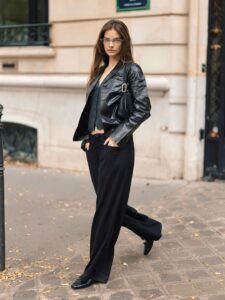 Actress Barbara Palvin HD Photos and Wallpapers October 2025