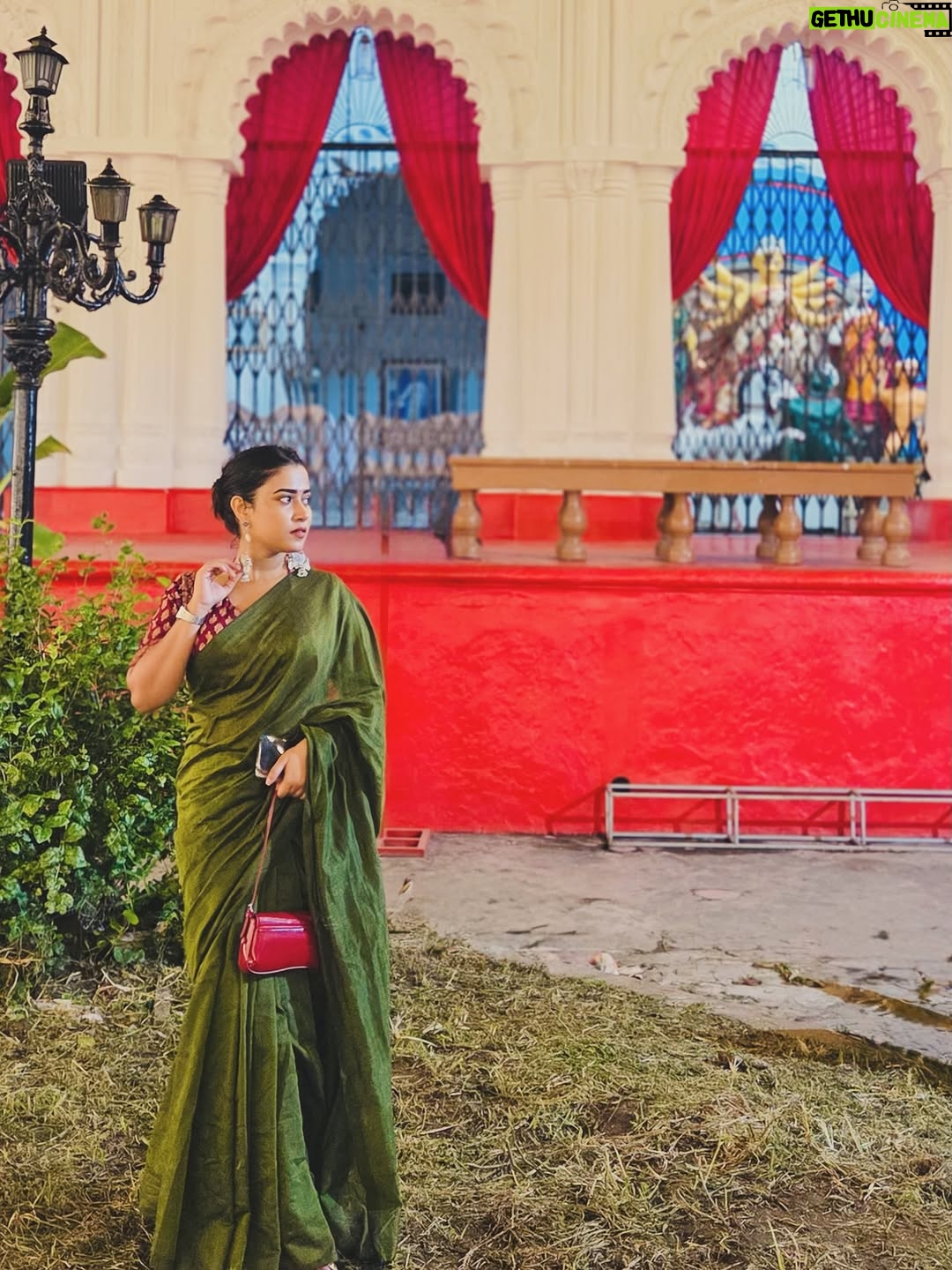 Barsha Patra - 3.1K Likes - ✨ মা আসছে ❤️দেবীপক্ষের সূচনা🌼