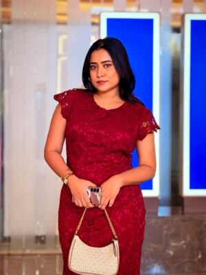 Barsha Patra Instagram - Comment “Link” For Dress link 🔗
Dress - @savana
Shoe - @westsidestores
Bag - @michaelkors
Sunglass - @gucci