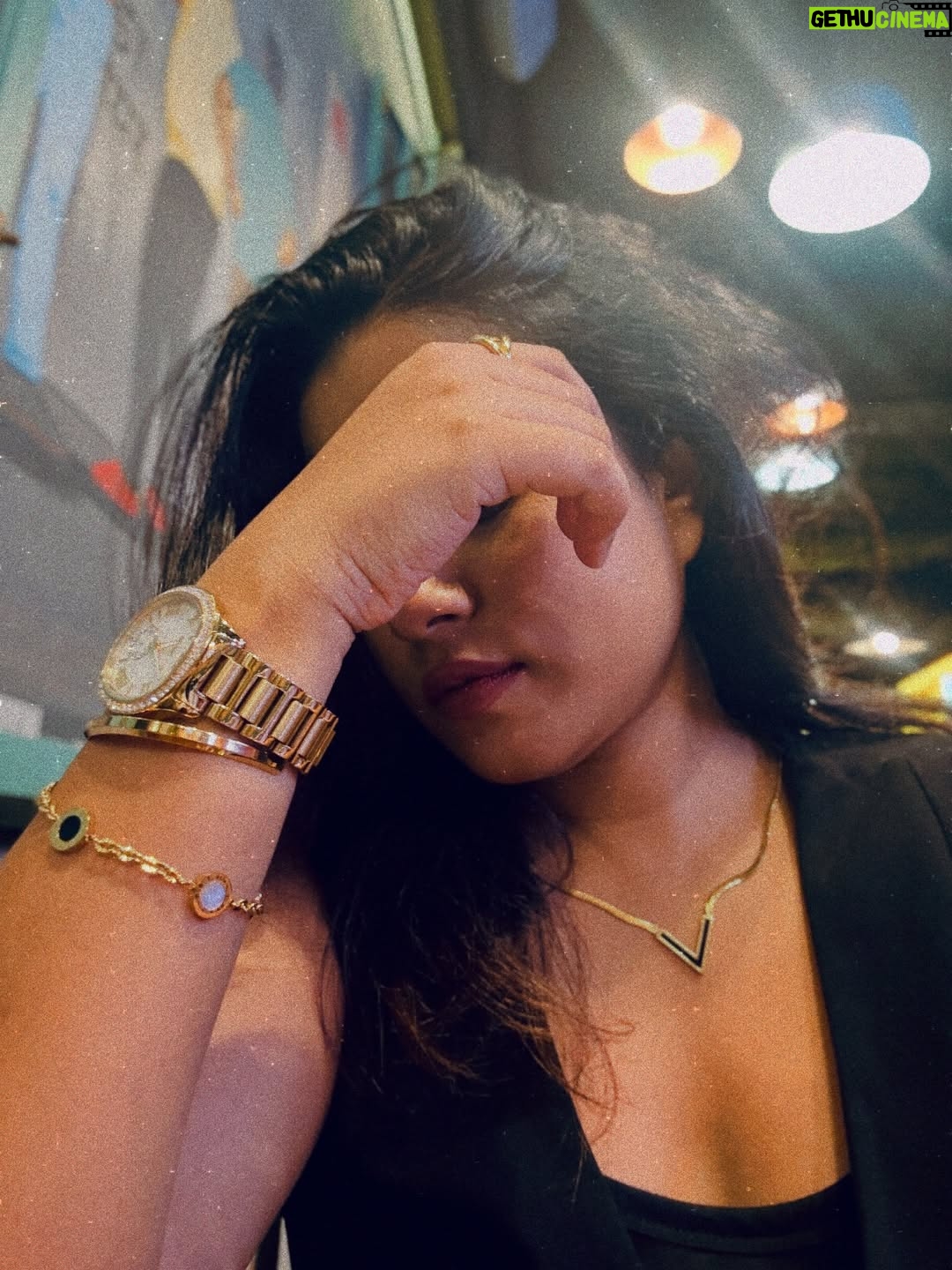 Barsha Patra - 2.4K Likes - Black 🖤