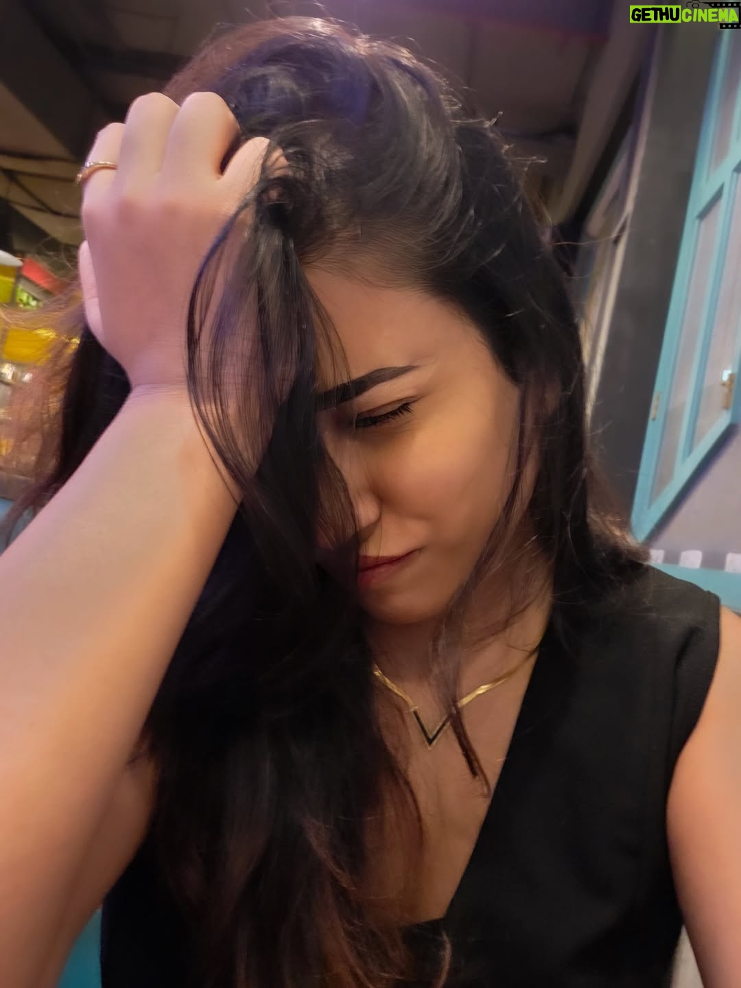 Barsha Patra - 2.4K Likes - Black 🖤