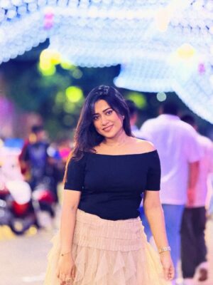 Barsha Patra Instagram - ষষ্ঠীর রাত ✨🪷 Comment "Link" For Outfit 💕
Pic tuleche @_sharmili_ 😘