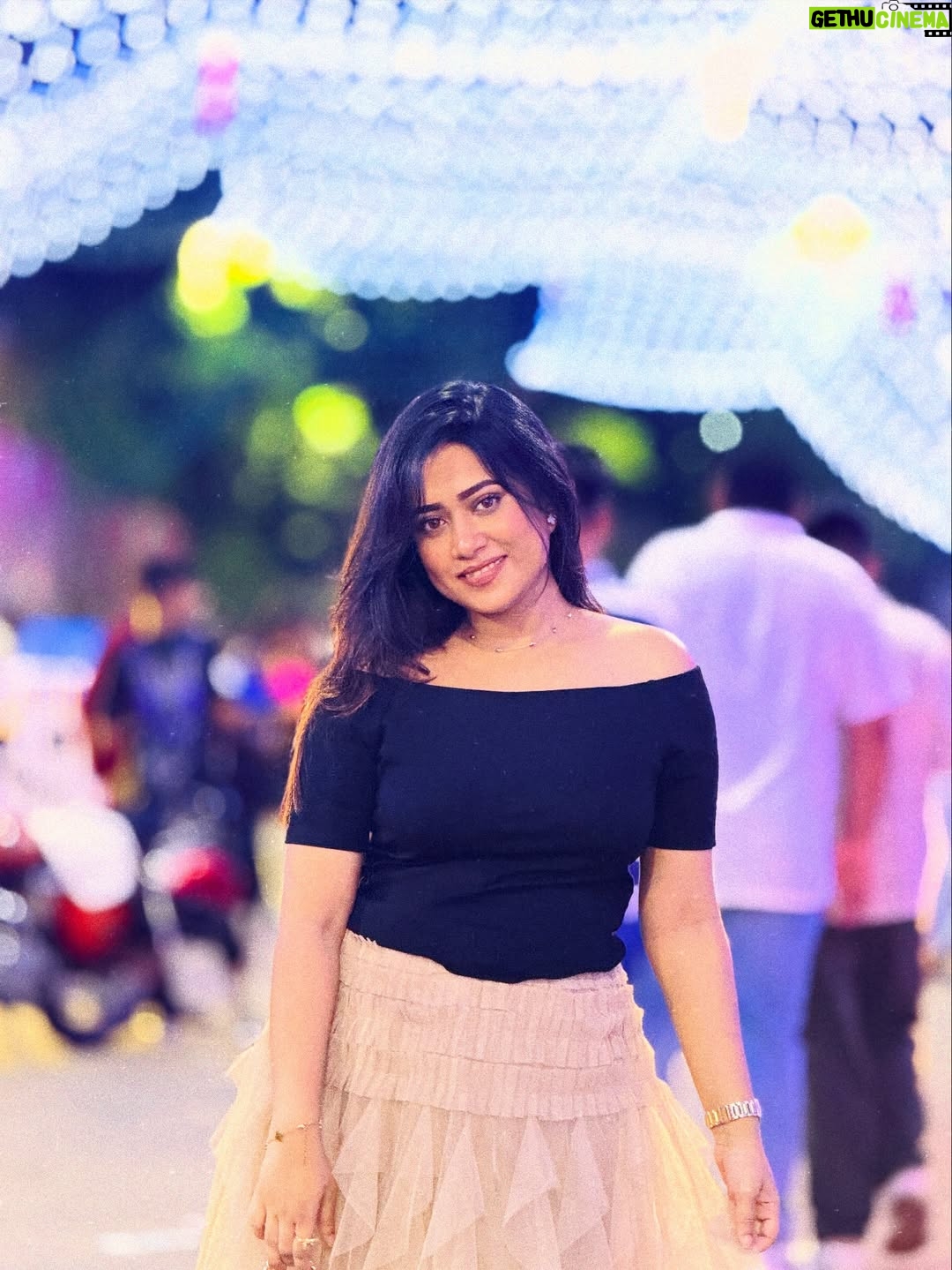 Barsha Patra - 4.4K Likes - ষষ্ঠীর রাত ✨🪷 Comment "Link" For Outfit 💕
Pic tuleche @_sharmili_ 😘