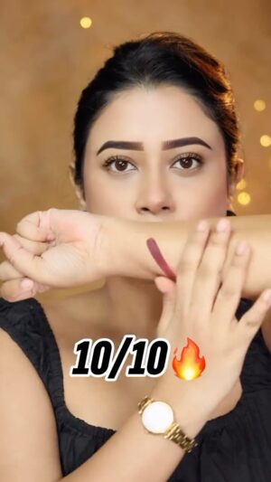 Barsha Patra Instagram - ✨এই পুজোয় কোনটা কিনবে তুমি? Comment "Link" For Direct Link ❤️
