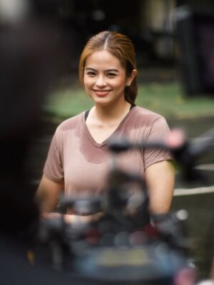 Bea Binene Instagram - @beabinene as Via ❤️
Behind the scenes of The Golden Scenery of Tomorrow
(Showing October 18, Saturday)
#goldensceneryoftomorrow